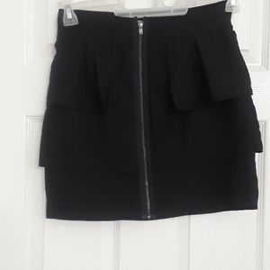 BCBGenerstion black skirt w/ front zipper Size XS